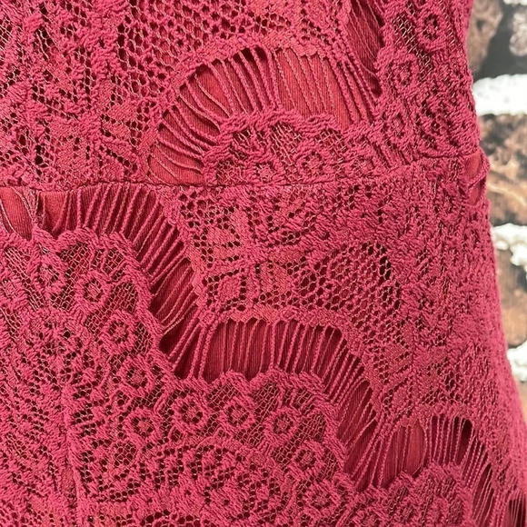Intimately Free People Lace Midi Dress Sheath Sleeveless Maroon Red Size Medium - Picture 10 of 16
